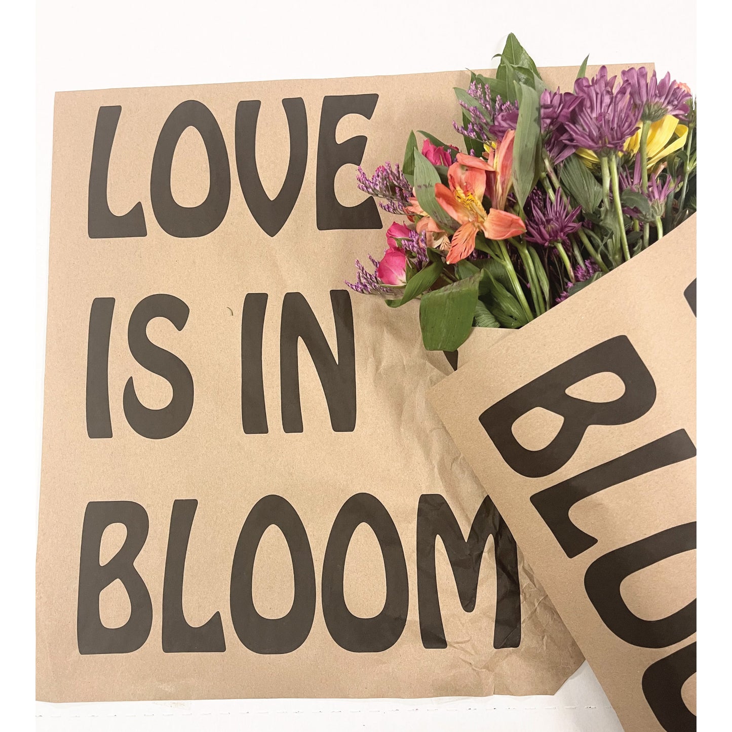 Love Bold | 25 Flower Bouquet Wraps