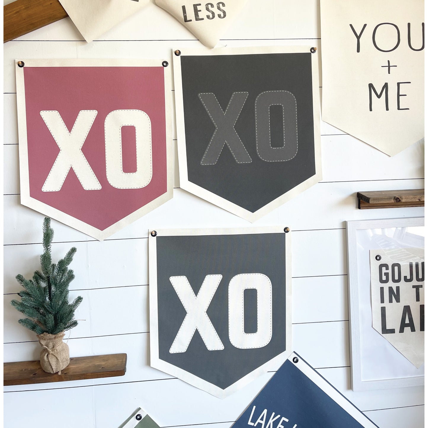 XOXO | Canvas Pennant