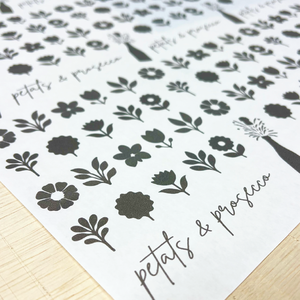 Petals and Prosecco | 25 Flower Bouquet Wraps